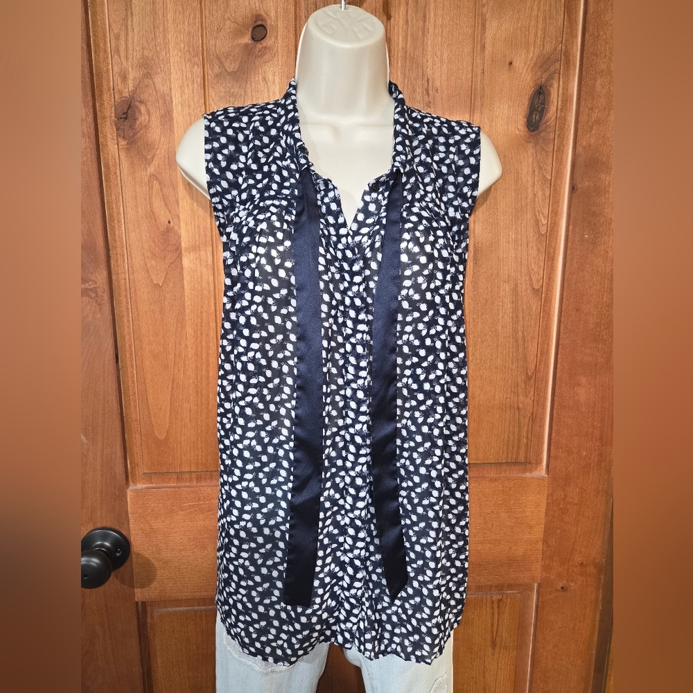 The Limited Blue and White‎ Sleeveless Blouse